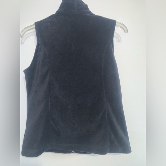 NWT Women’s Benton springs black fleece work vest zipper Coker on front. Small - Picture 2 of 9